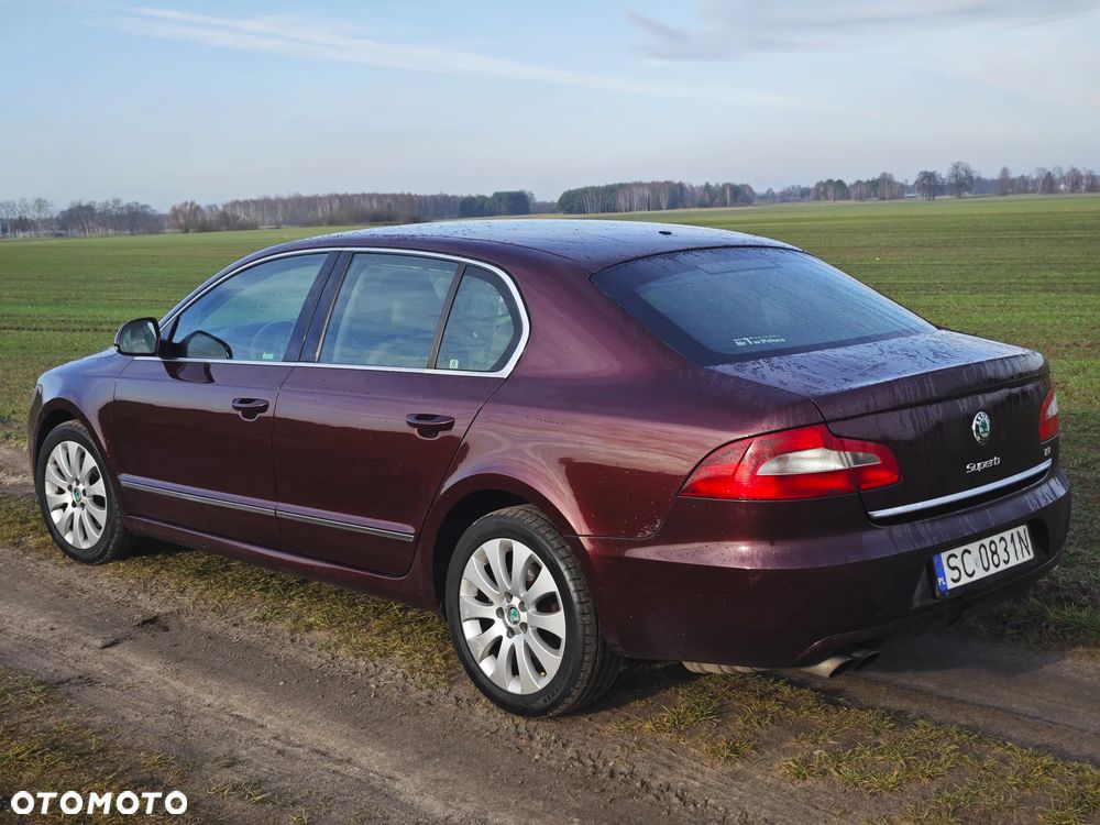 Skoda Superb 2.0 TDI 4x4 Platinum DSG - 8