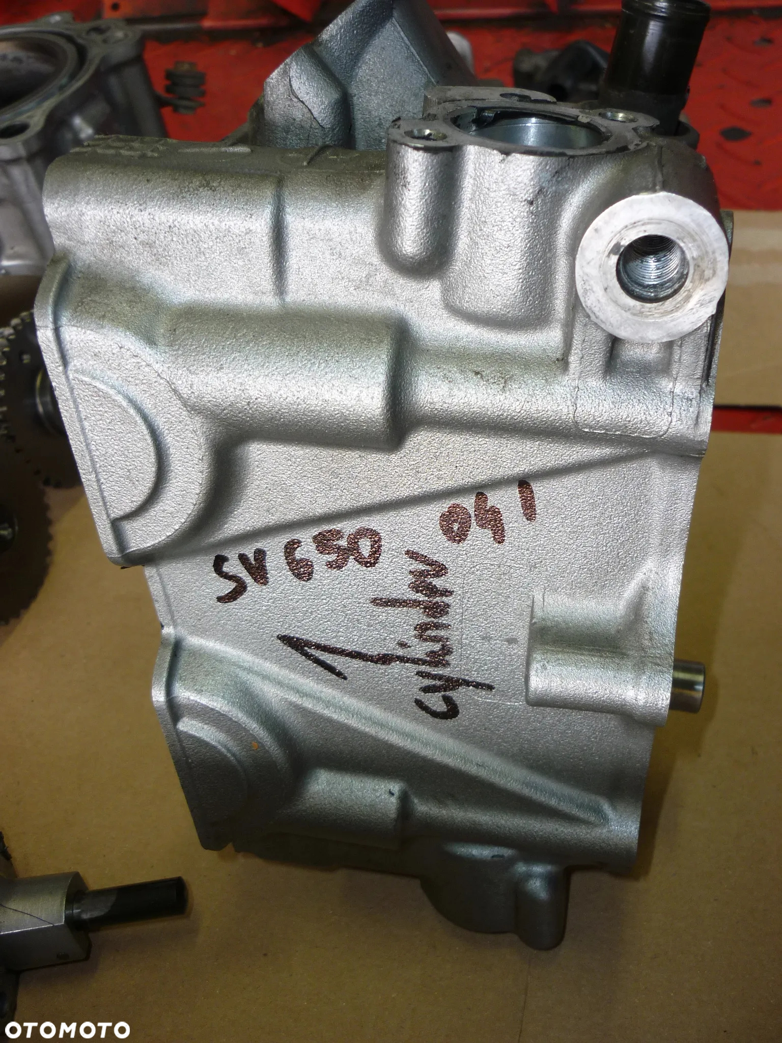 Silnik na części pokrywa wałek Suzuki SV 650 rok 2004 - 13