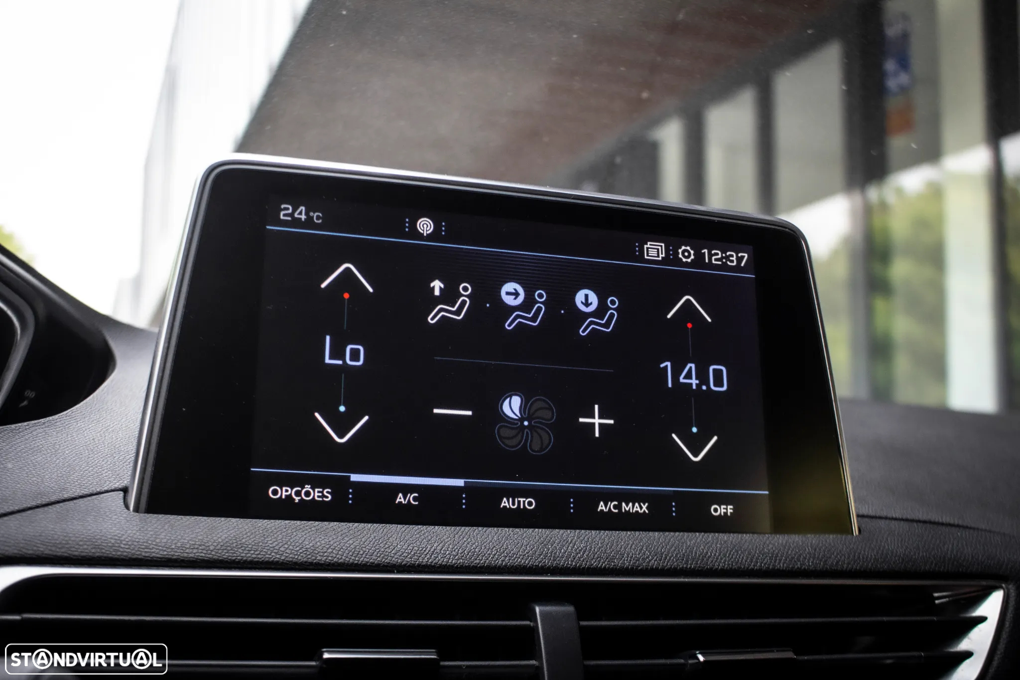 Peugeot 3008 1.2 PureTech Allure EAT8 - 37