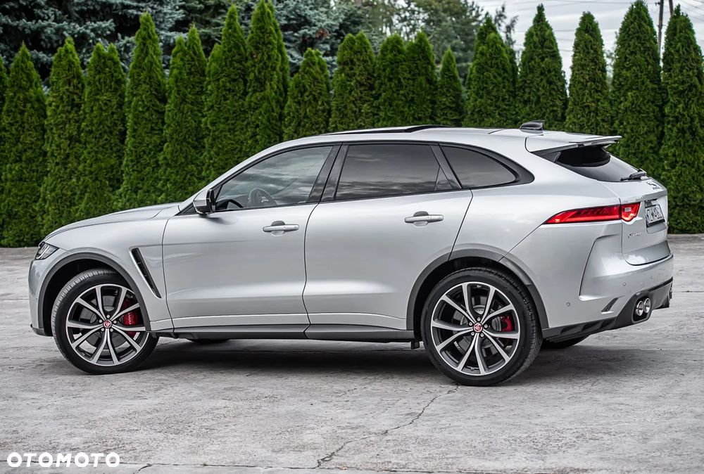 Jaguar F-Pace 5.0 V8 P550 AWD SVR - 10