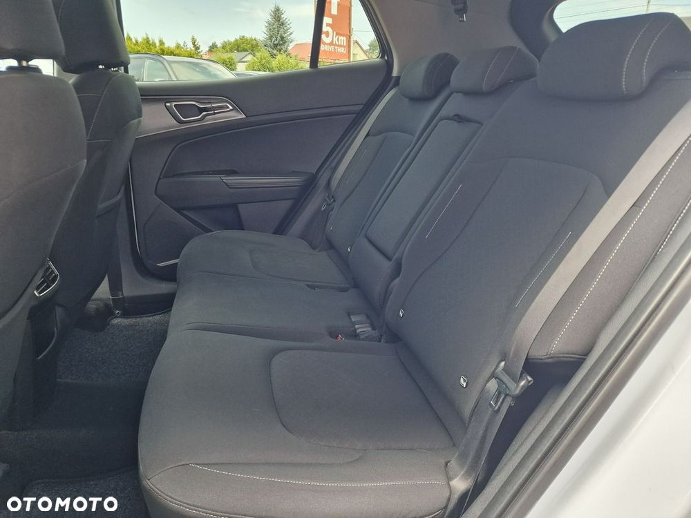 Kia Sportage 1.6 CRDI MHEV L Business Line 2WD DCT - 22