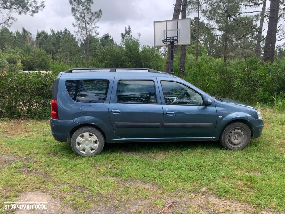 Dacia Logan - 3