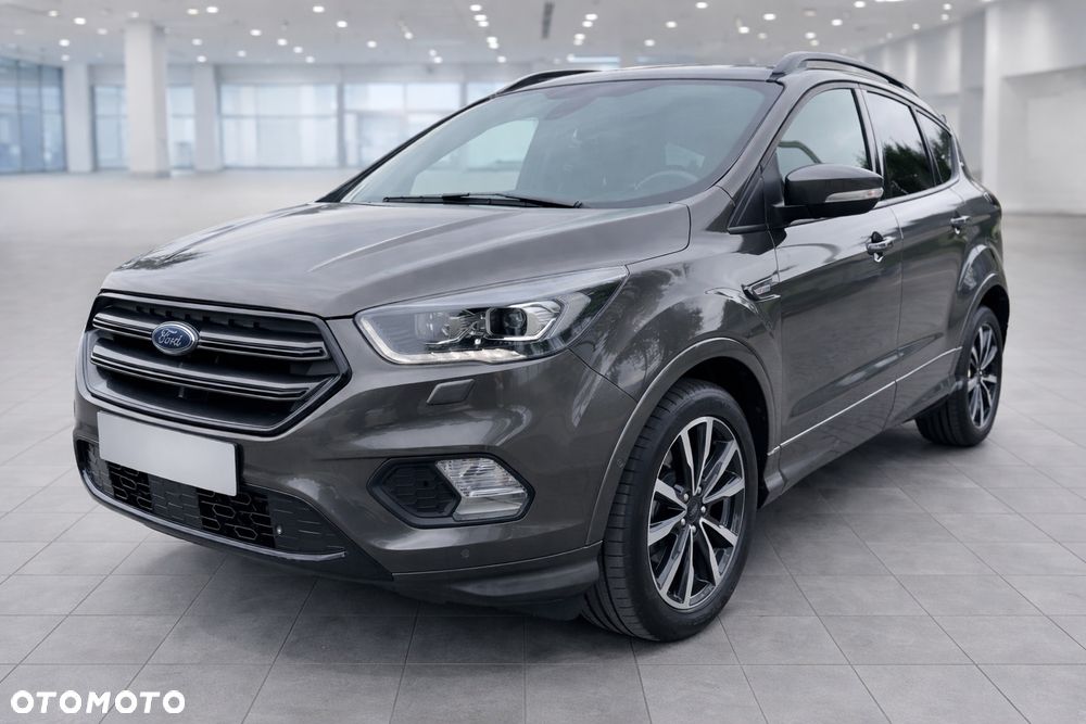 Ford Kuga 1.5 EcoBoost 2x4 ST-Line - 2