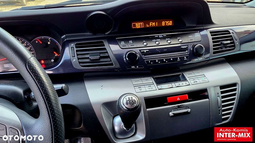 Honda FR-V - 20
