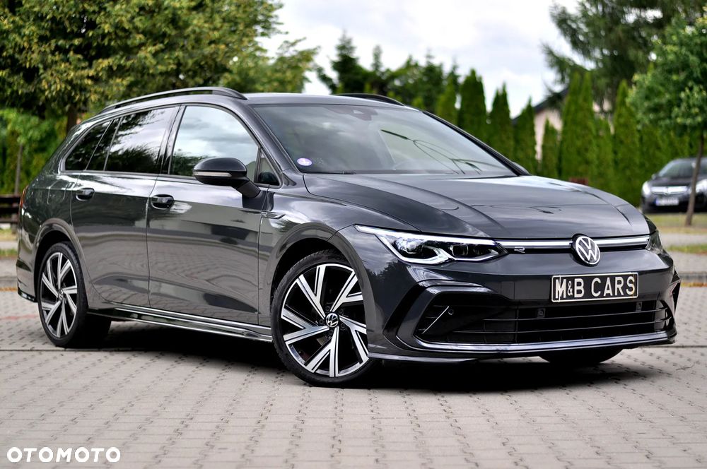 Volkswagen Golf 1.5 eTSI OPF DSG R-Line - 1