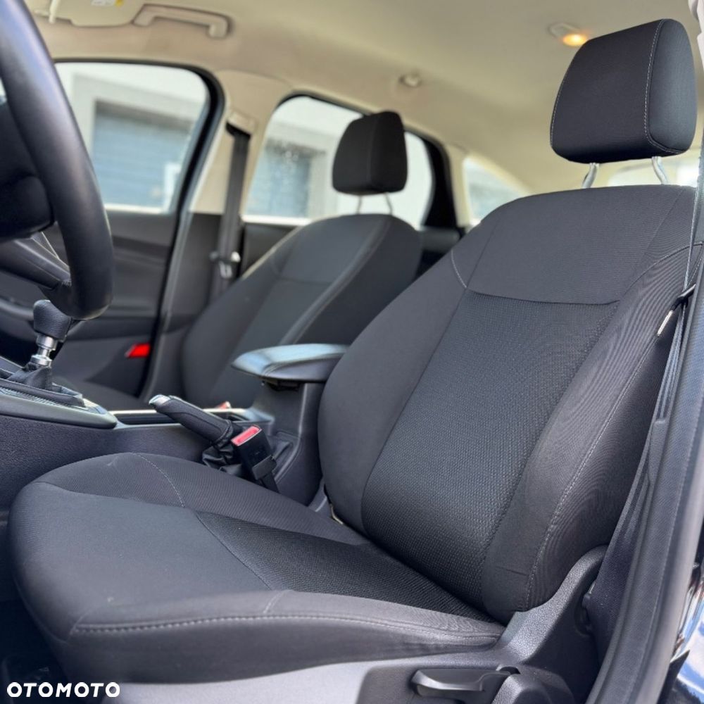Ford Focus - 18