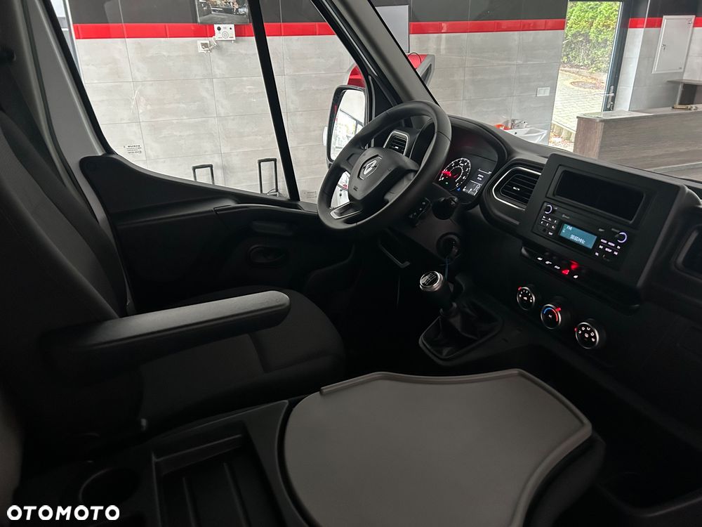 Renault Master - 25