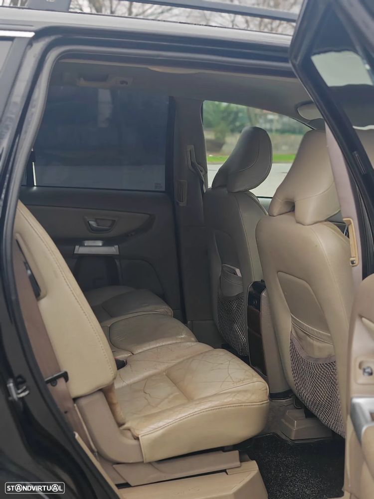 Volvo XC 90 2.4 D5 7L Nivel 3 - 12
