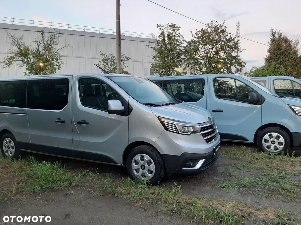 Renault Trafic 2.0 dCi - 39