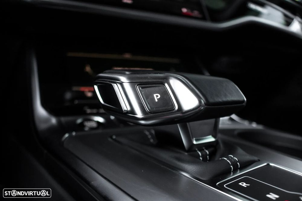 Audi A6 Avant 55 TFSI e quattro S tronic S line - 23