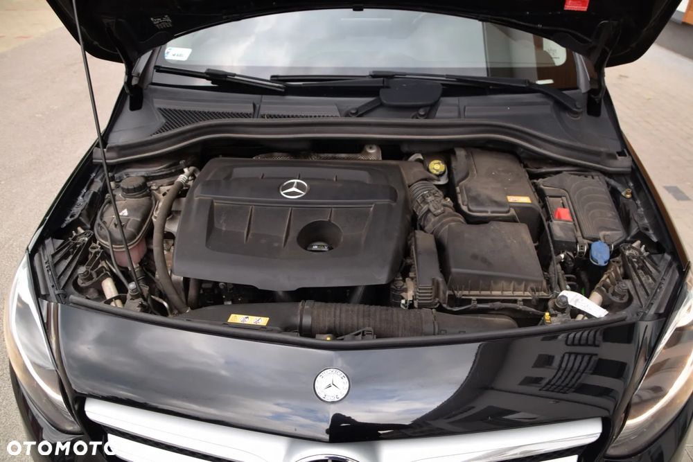 Mercedes-Benz Klasa B 180 CDI BlueEFFICIENCY Edition - 16