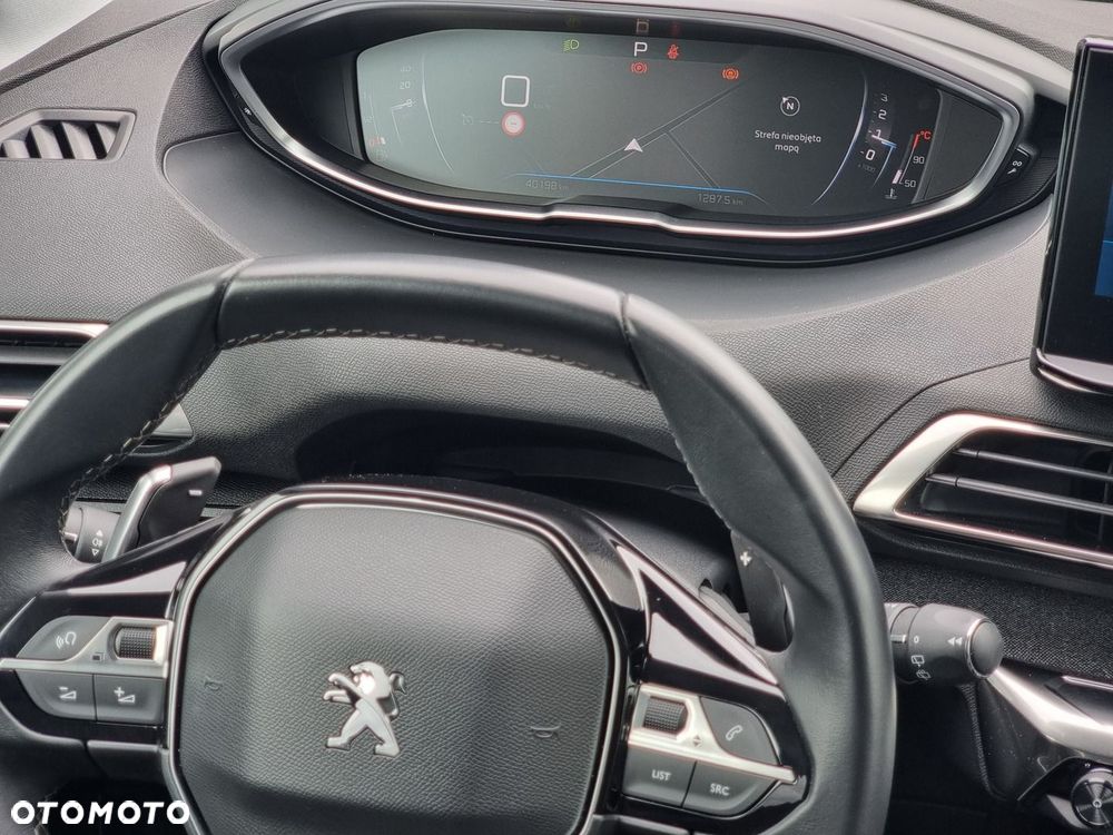 Peugeot 3008 1.2 PureTech Allure Pack S&S EAT8 - 31