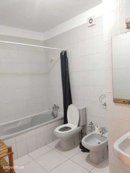 Apartamento T1 junto à Univ. Minho - Braga - Grande imagem: 4/9