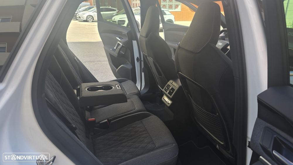 Audi Q5 Sportback 50 TFSIe quattro S tronic S line - 28