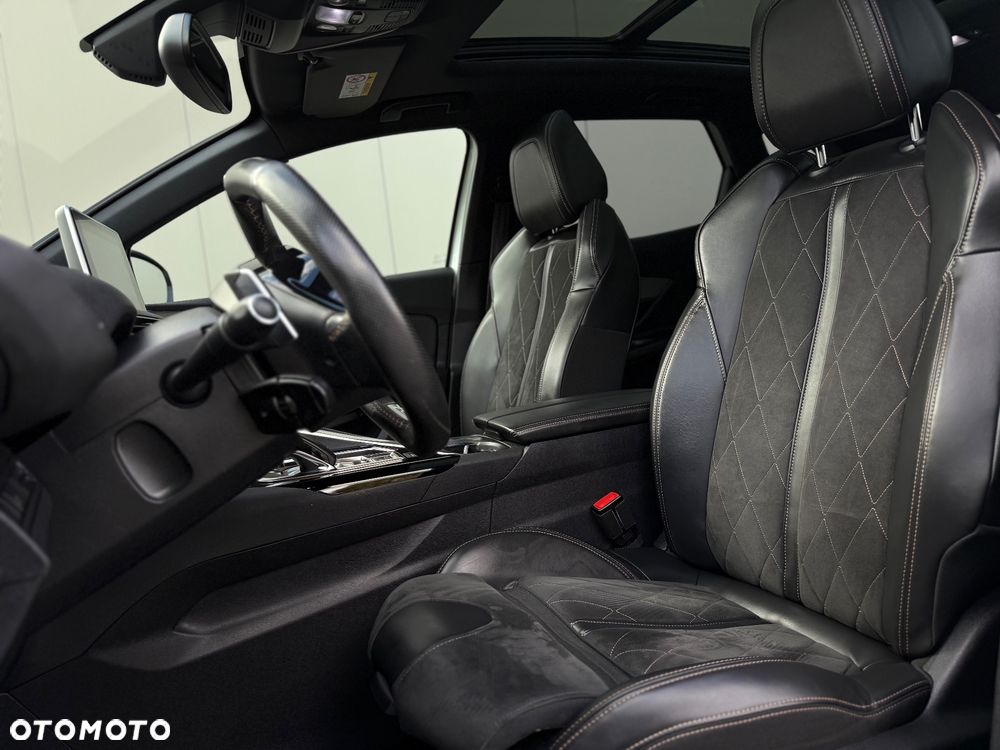 Peugeot 3008 BlueHDi 180 Stop & Start EAT8 GT - 32