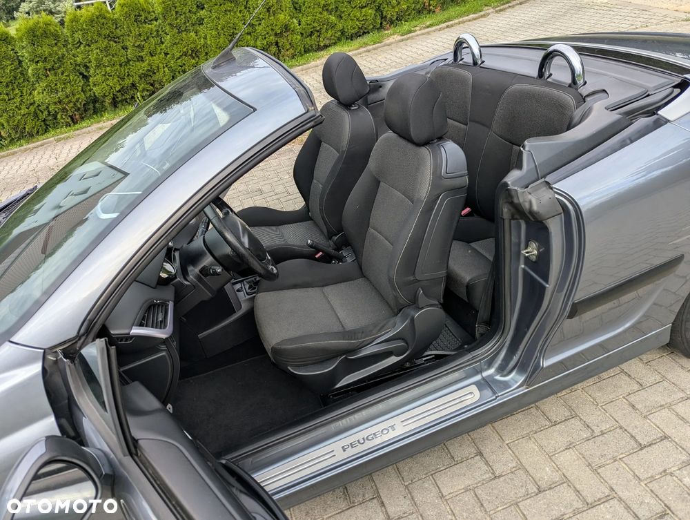 Peugeot 207 CC 1.6 Sport - 29