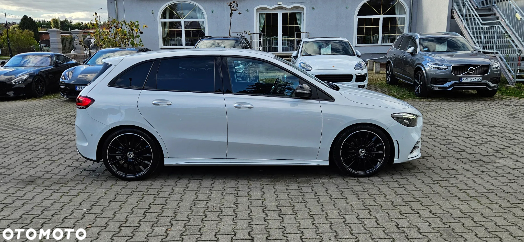 Mercedes-Benz Klasa B 200 d AMG Line 8G-DCT - 7