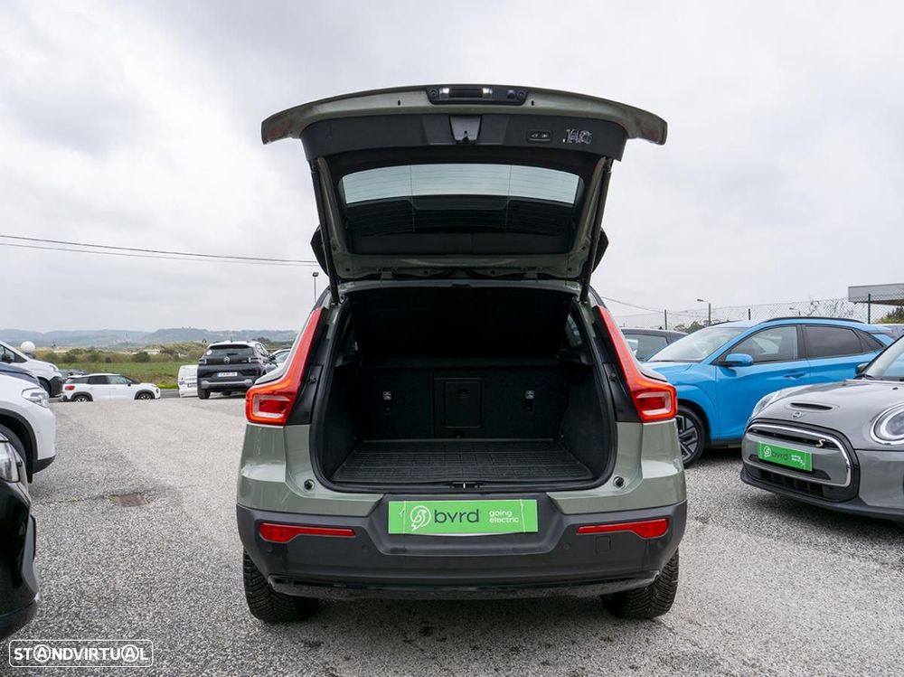 Volvo XC 40 Recharge Twin Plus - 11