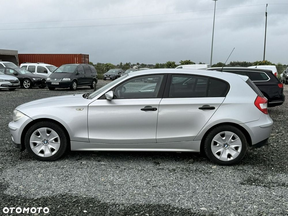 BMW Seria 1 116i - 6