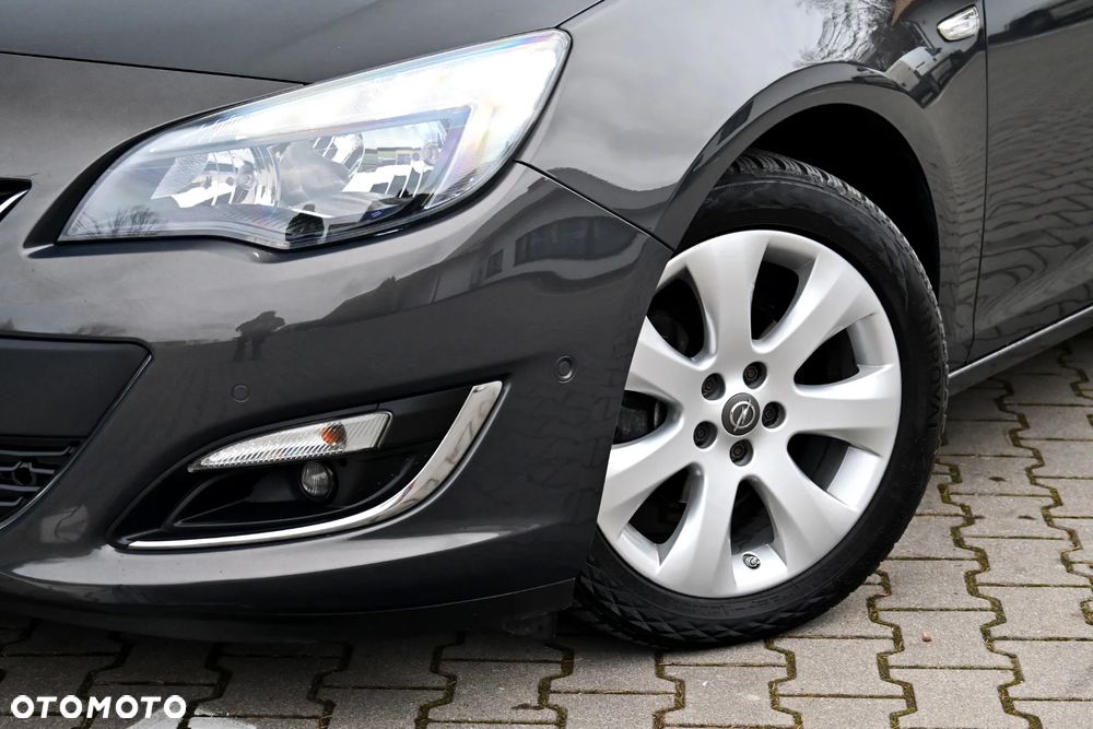 Opel Astra ver-1-4-turbo-cosmo - 6