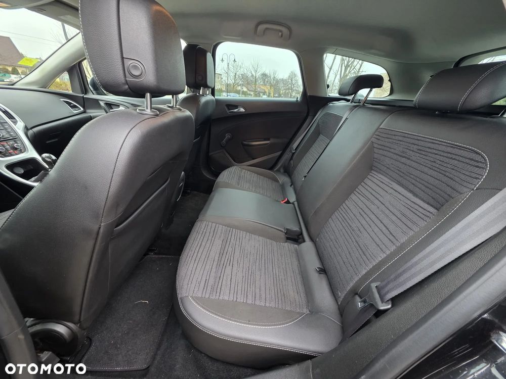 Opel Astra - 9