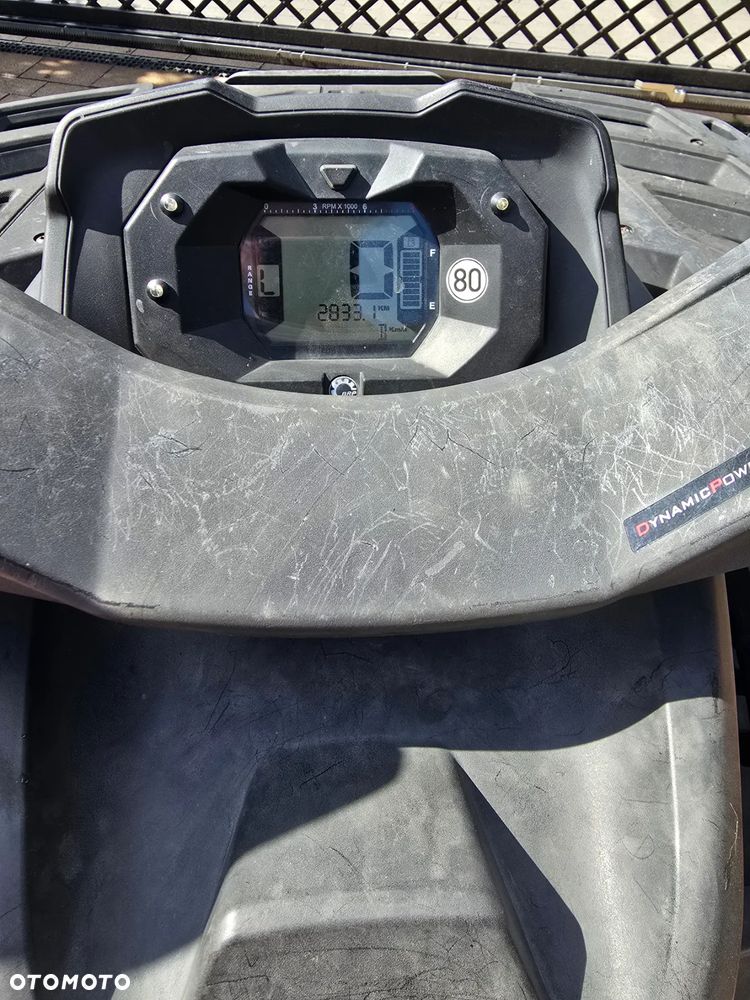 Can-Am Outlander - 8