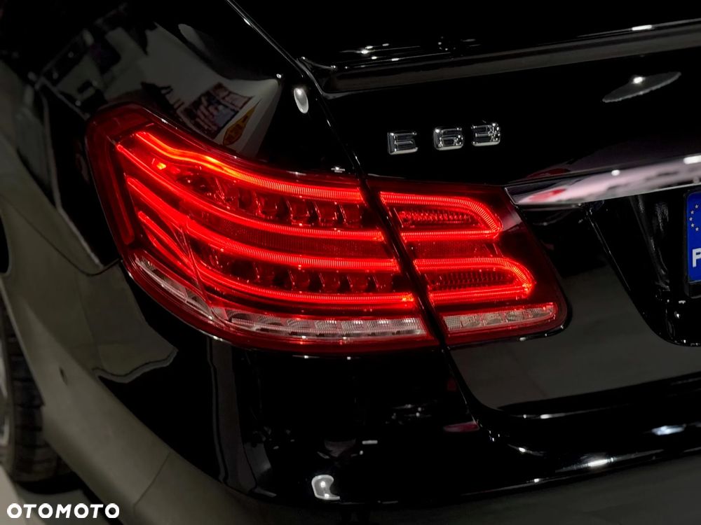 Mercedes-Benz Klasa E - 7