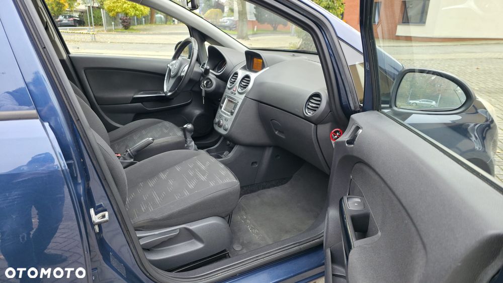 Opel Corsa 1.4 16V Navi - 18