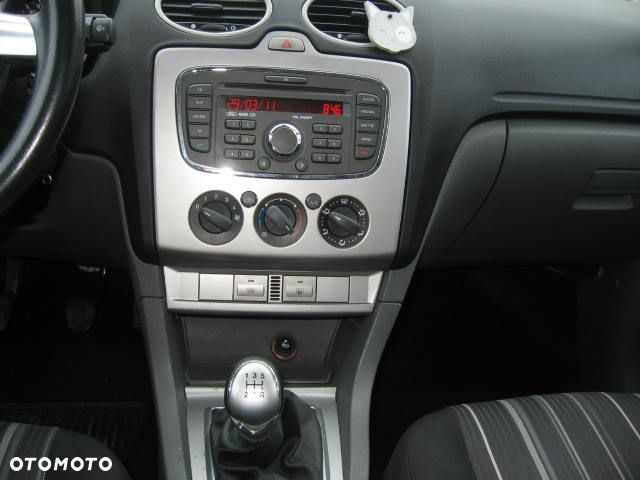 Ford Focus 1.6 Gold X EU5 - 15