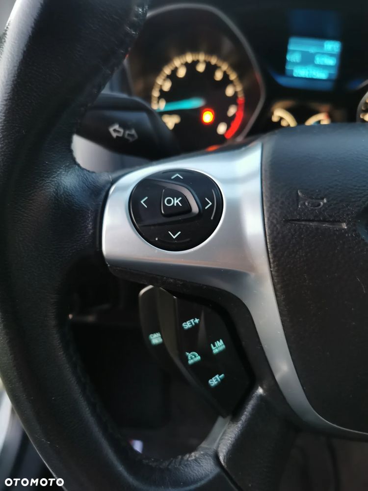 Ford Focus 1.6 Trend - 18