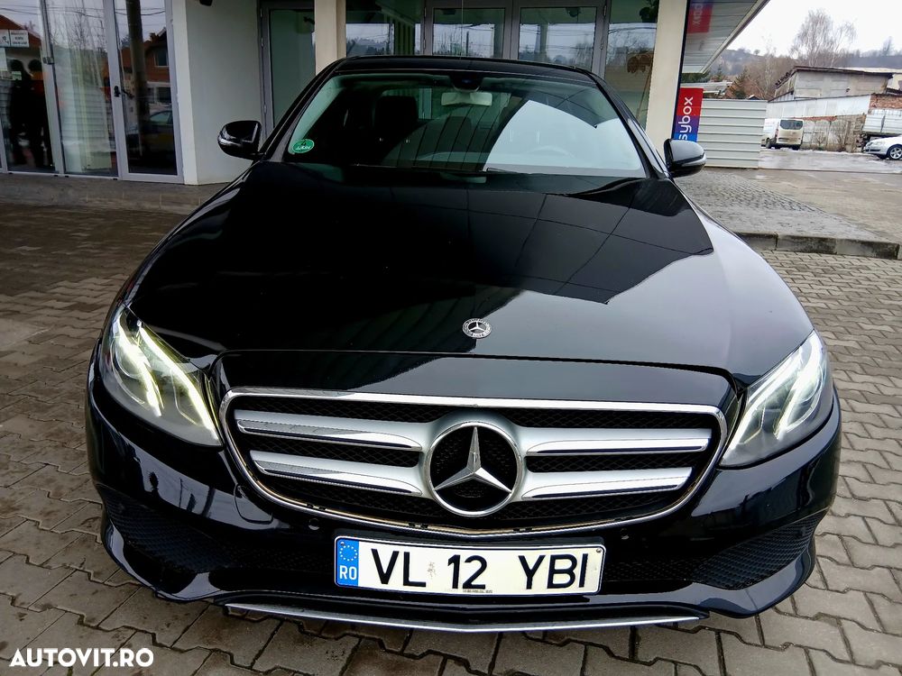 Mercedes-Benz E 220 d 4MATIC Aut. - 2