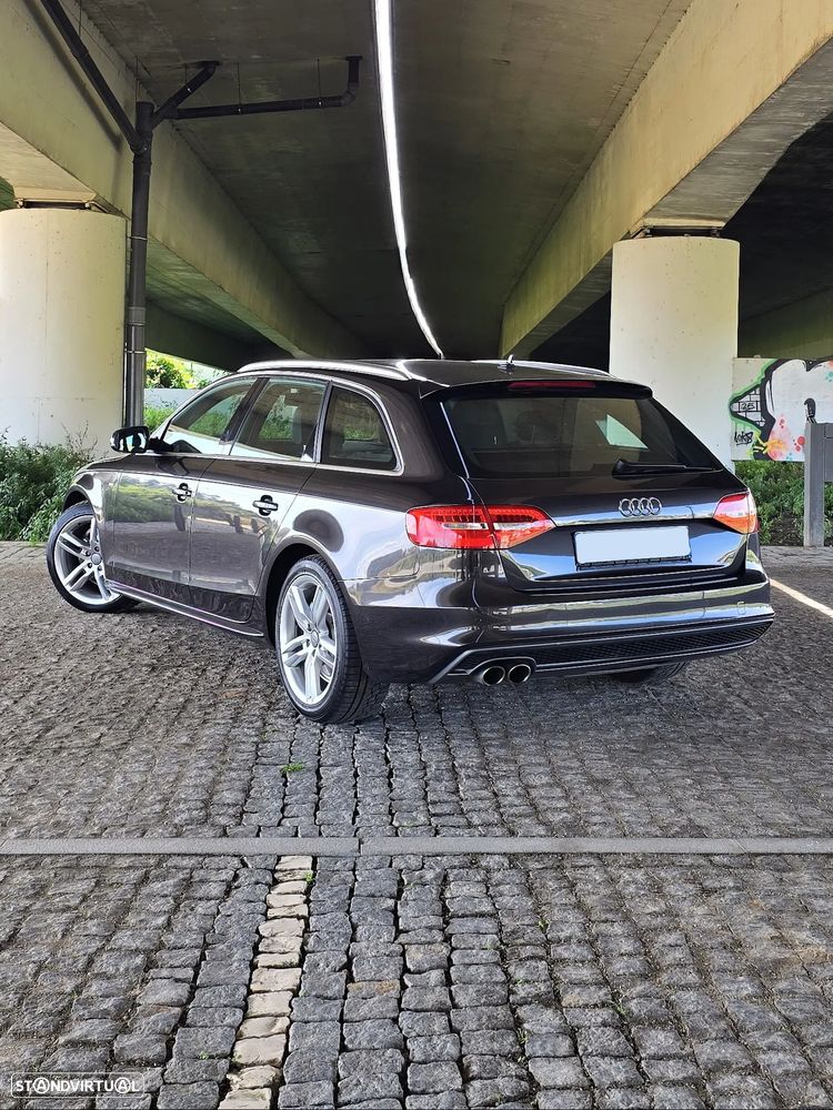 Audi A4 Avant 2.0 TDI Multitronic S-line - 3