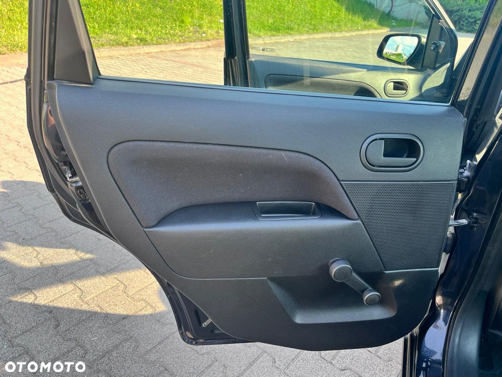Ford Fiesta 1.3 - 10