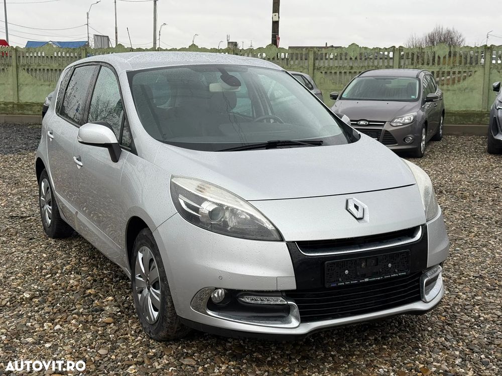 Renault Megane ENERGY dCi 110 Start & Stop Paris Business - 2