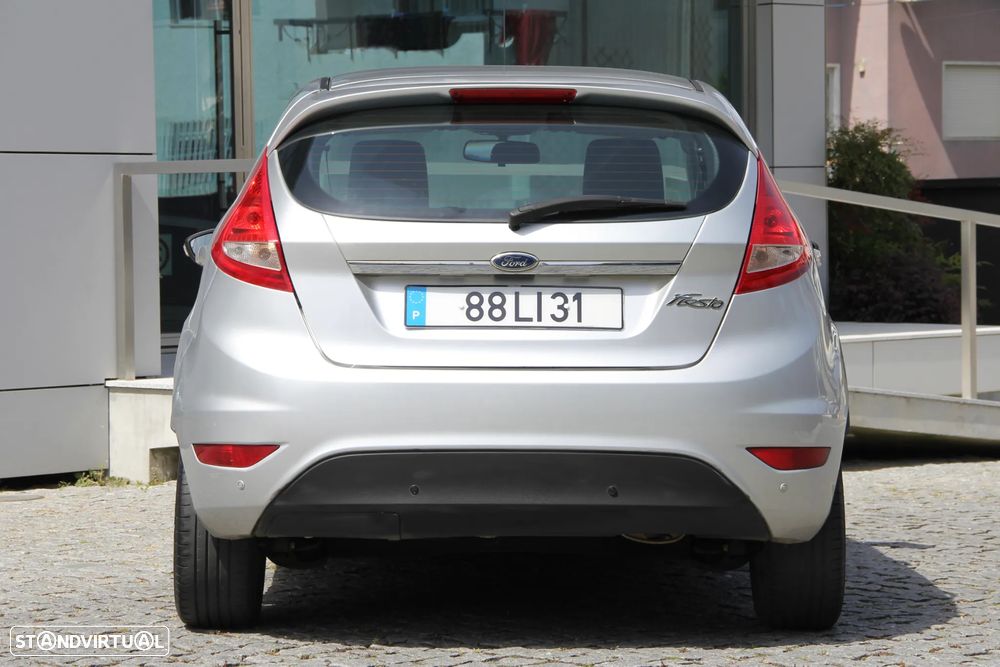 Ford Fiesta 1.25 Titanium - 11