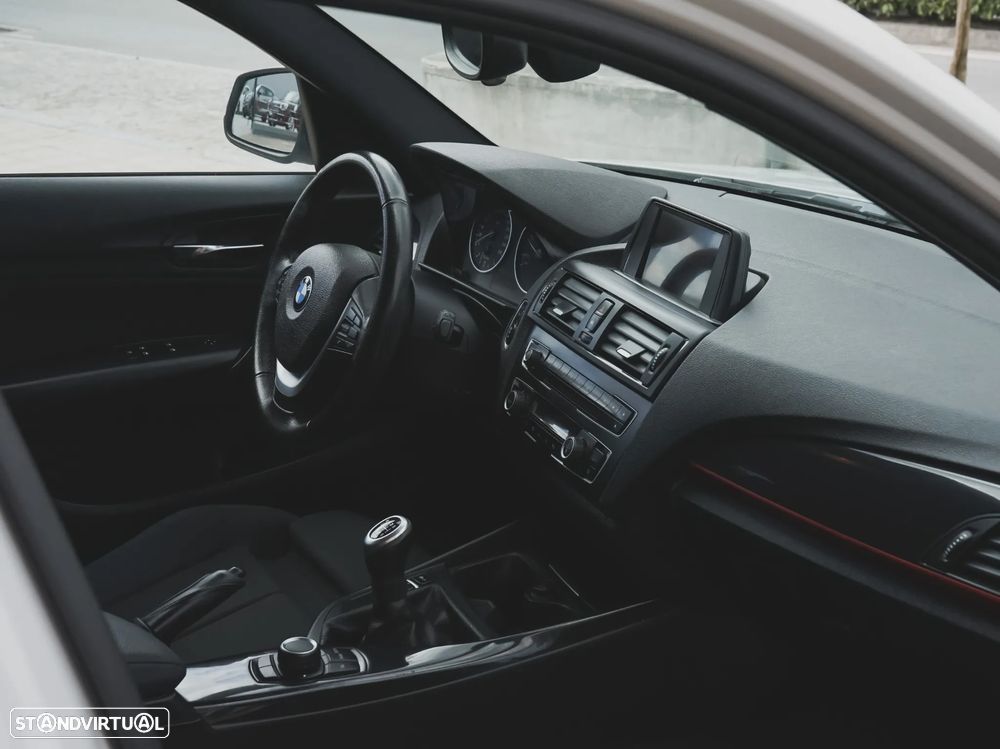 BMW 118 d DPF Edition Sport - 9