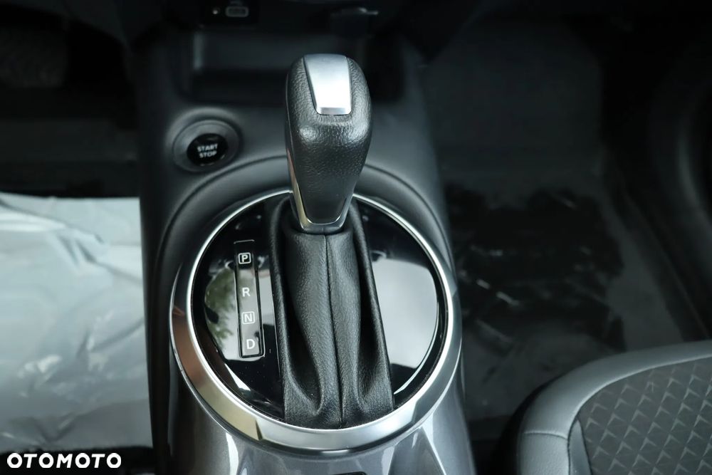 Nissan Juke 1.6 Hybrid N-Connecta AMT - 14