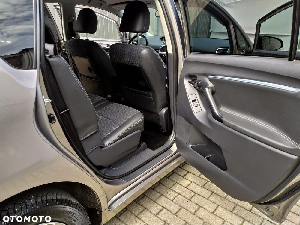 Toyota Verso 1.8 Prestige 7os MS - 22