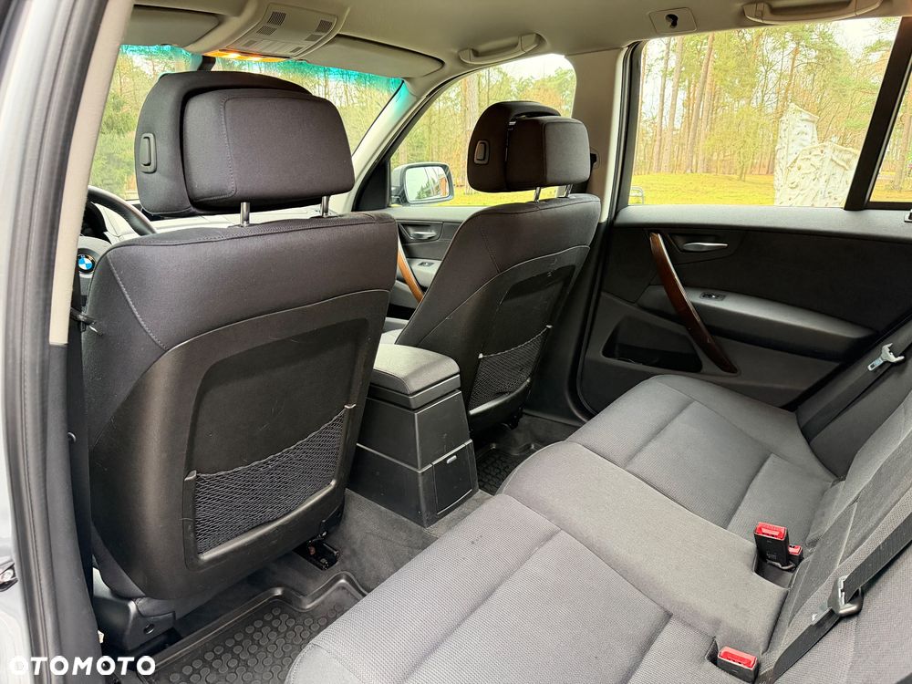 BMW X3 xDrive20d - 17