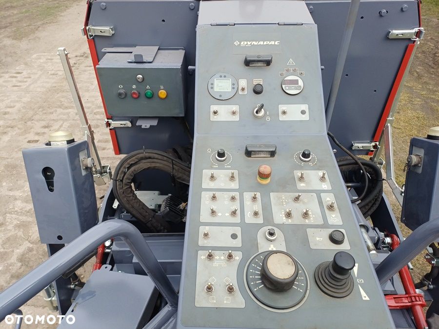 Dynapac F 1200 CS - 26