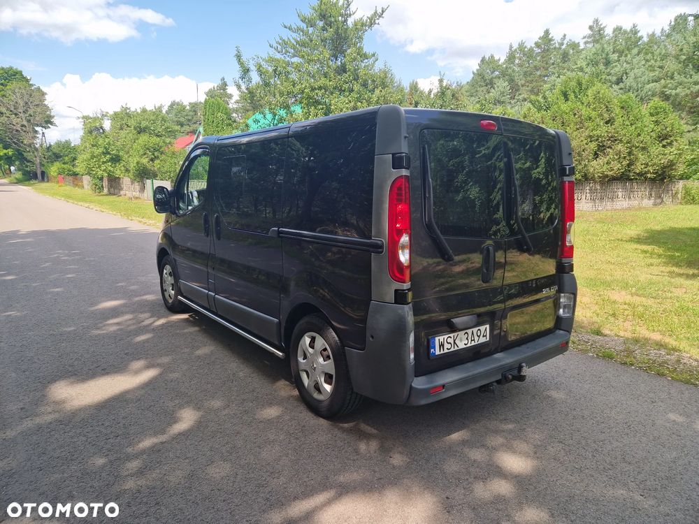 Renault Trafic - 20