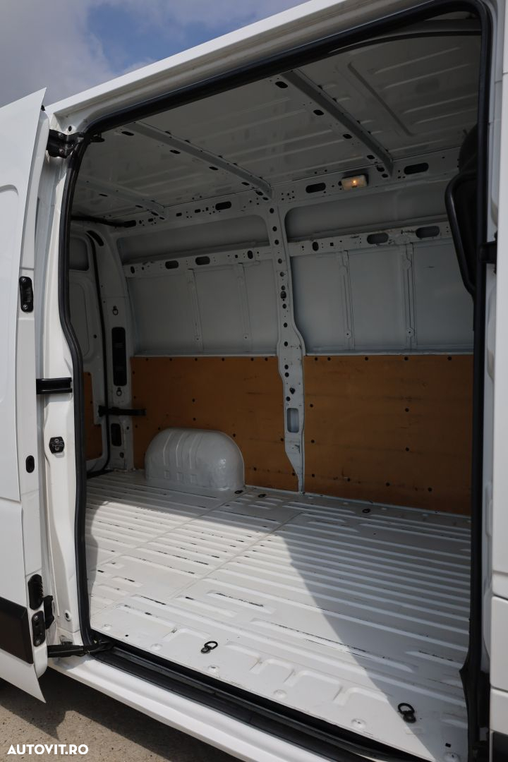 Opel Movano  L2H2  2.3 dci 136 CP - 13