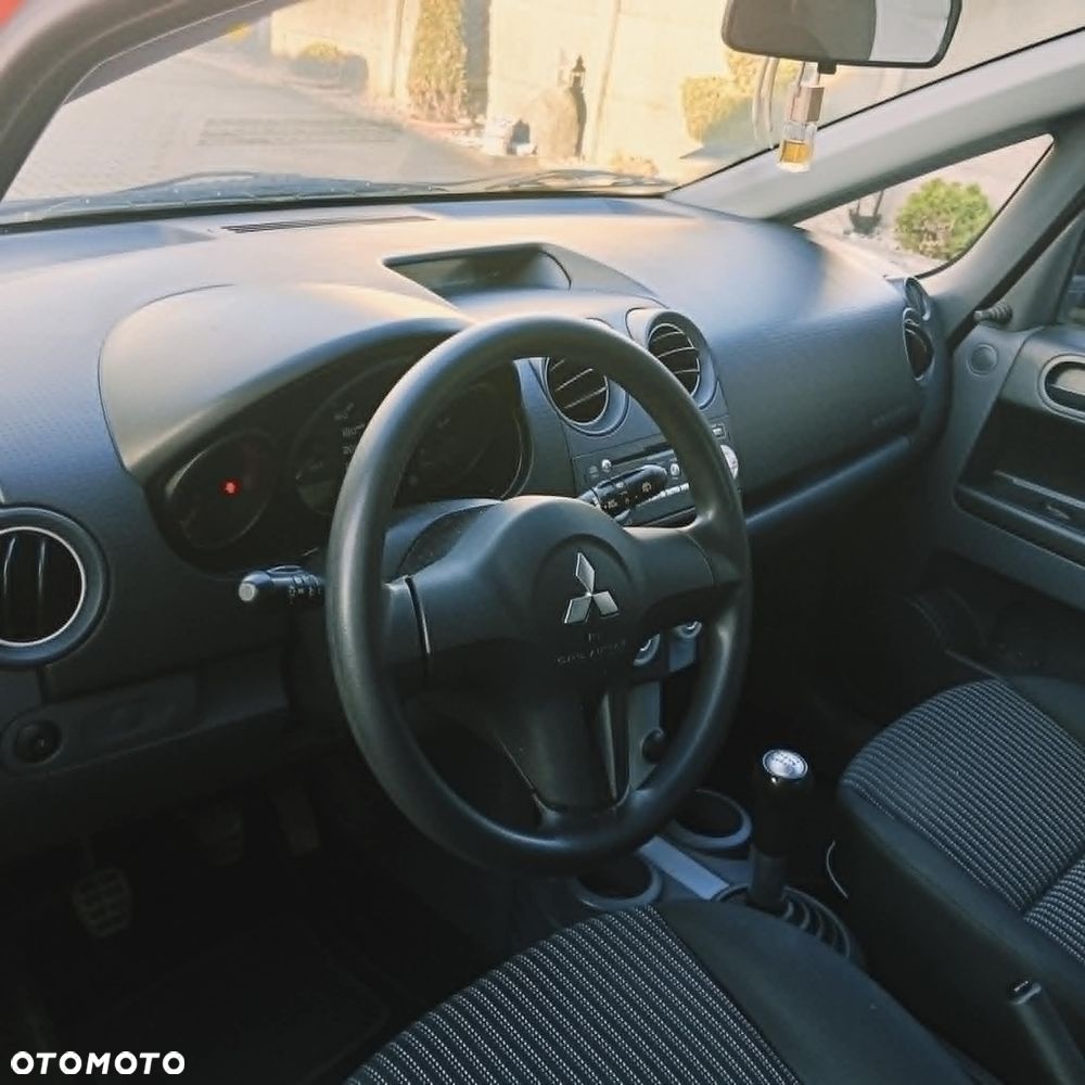 Mitsubishi Colt 1.1 Inform - 6