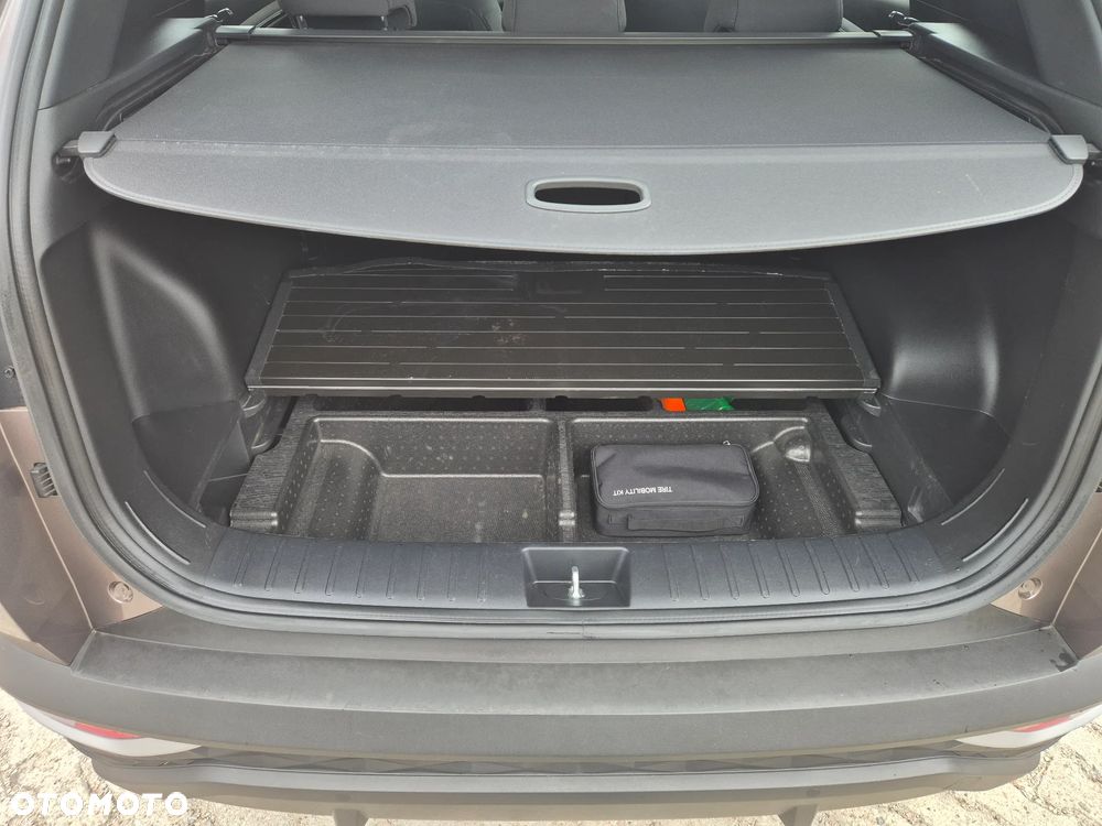 Hyundai Tucson 1.6 T-GDi HEV Modern 2WD - 21
