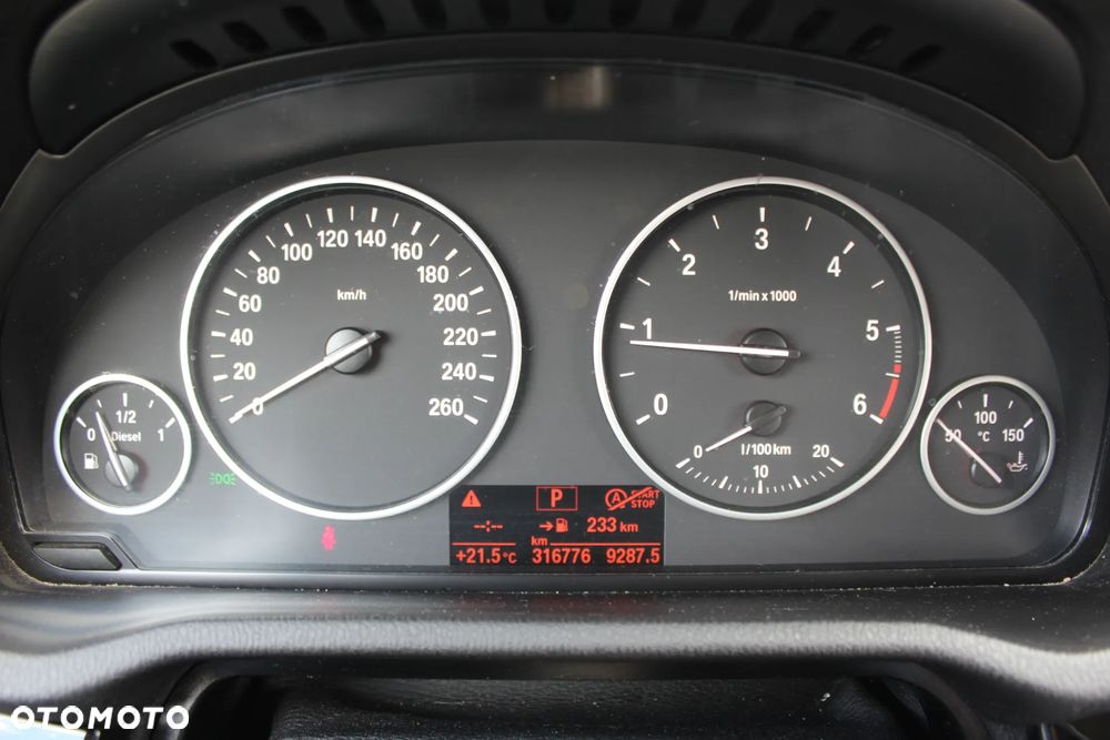 BMW X3 xDrive20d Luxury Line - 14