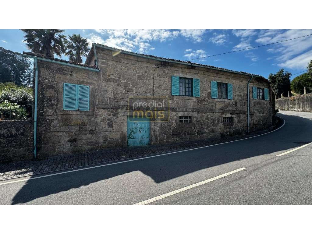 Casa Rústica para Recuperar - Grande imagem: 2/25