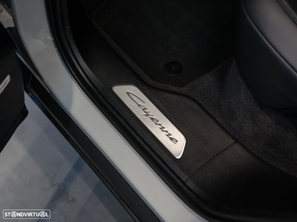 Porsche Cayenne Coupé S E-Hybrid - 33