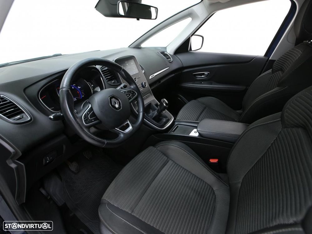 Renault Scénic - 7