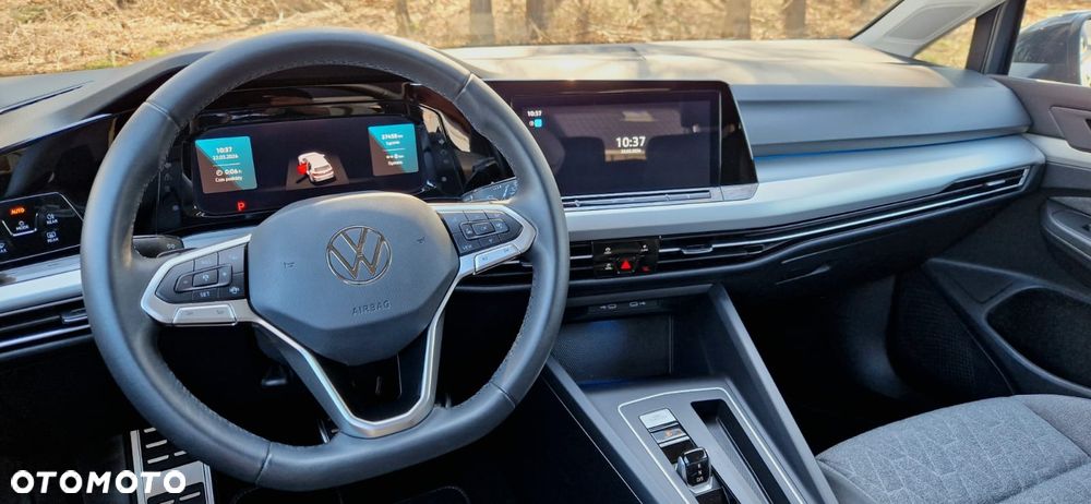 Volkswagen Golf - 16