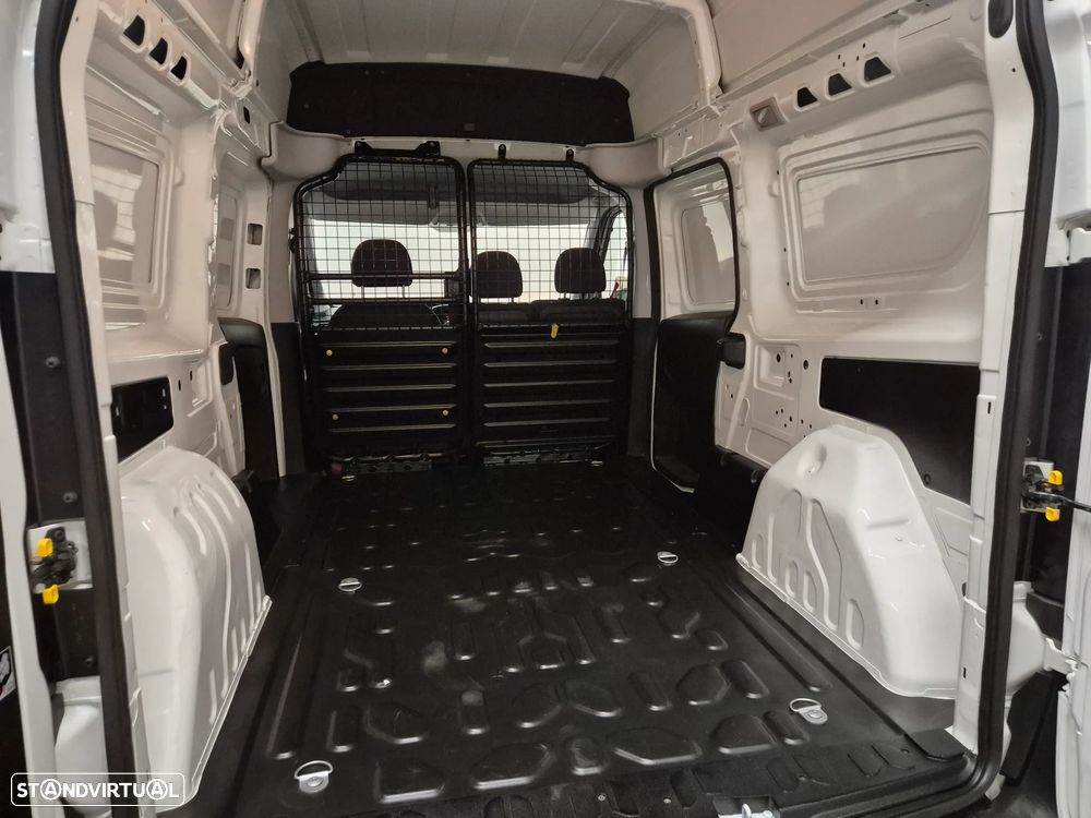 Fiat Doblo Cargo 1.6 M-jet Maxi XL - 27